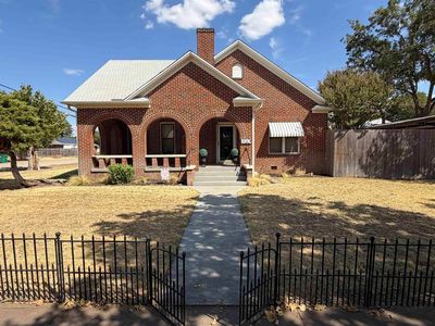 Property at 310 N Donald St, Seymour, TX