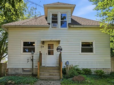 114 Main St