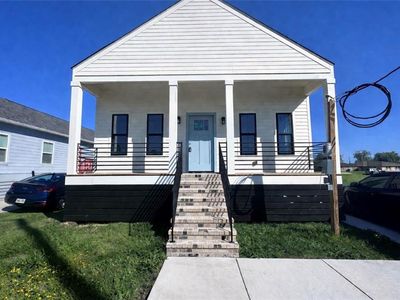 8439 Curran Rd