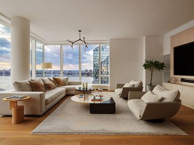 1 W End Ave APT 25F