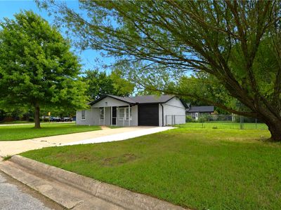 Property at 2511 N 4th St, Rogers, AR