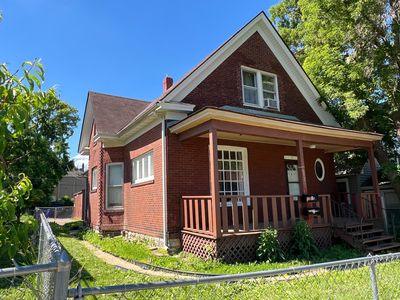 672 Case Ave