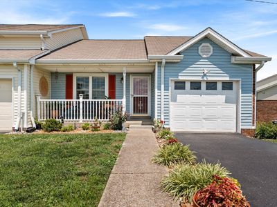 70 Rolling Meadows Dr
