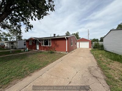 415 N Sherman Ave
