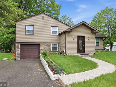 1111 Harriett Rd