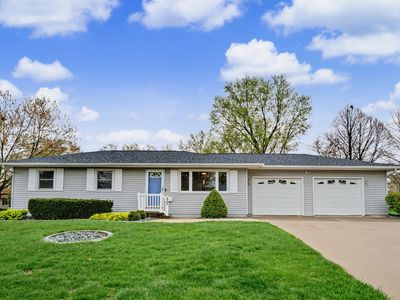 1935 Fairmeadows Ct