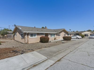 802 Marentis Ct