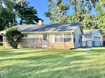 3233 N Ashland Ave
