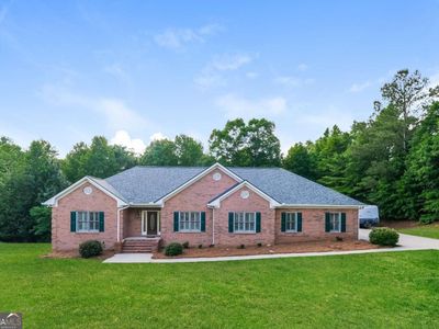 604 Clearwater Ct