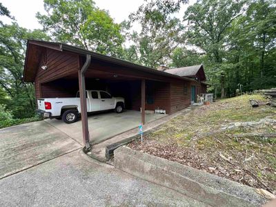 606 Highway 70 E