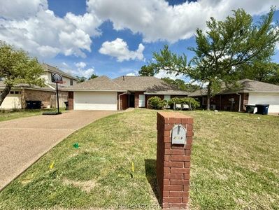 2809 Rayado Ct N