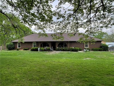 1536 Dickinson Rd