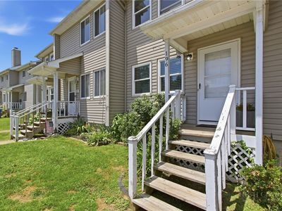 196 Creekside Lane #3-D