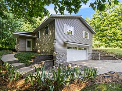 8339 Childsdale Ave NE