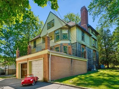 279 Scotland Rd