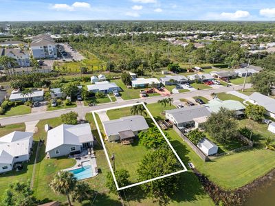 2577 SE Harrison Street