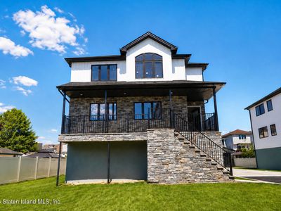 341 Mallory Ave