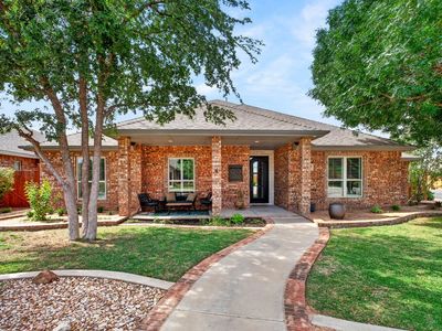 5915 Sabine Dr
