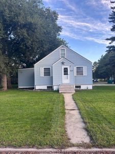 Property at 817 9th Ave NE, Watertown, SD