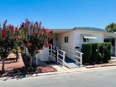 2505 Jackson Ave #109