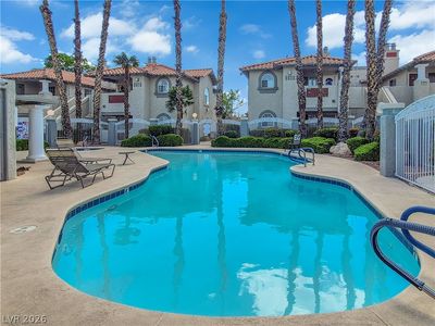 6836 Elm Creek Dr Unit 201