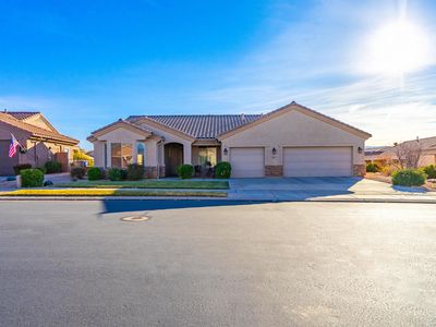 1647 W Sun Kissed Dr