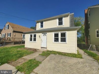 7 Carver St