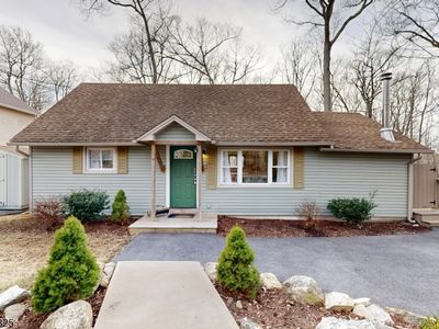 319 Midway Dr