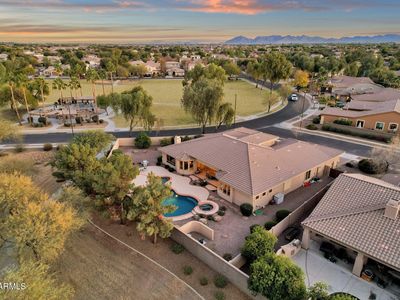 4590 E Cloudburst Dr