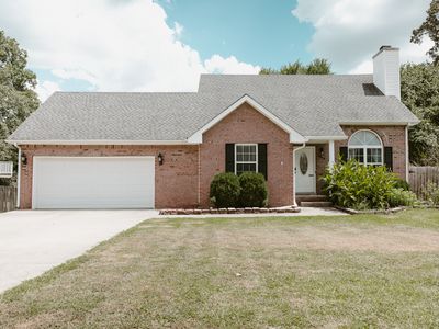 1659 Barrywood Cir E