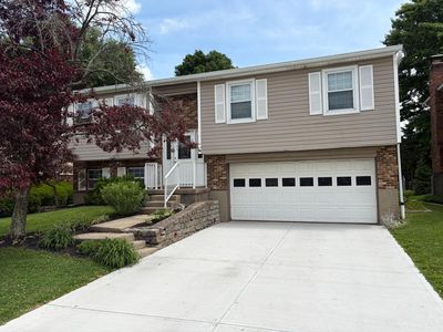 758 Trio Ct