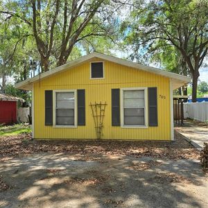 701 NW 24th Ave