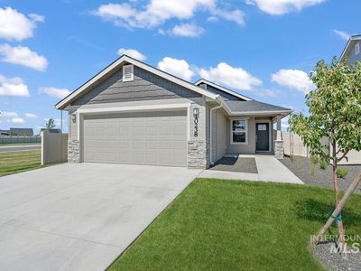 17581 Moon Ridge Pl