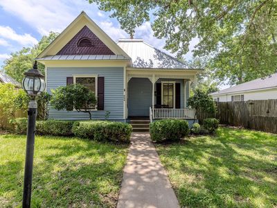 Property at 504 Gresham St, Smithville, TX