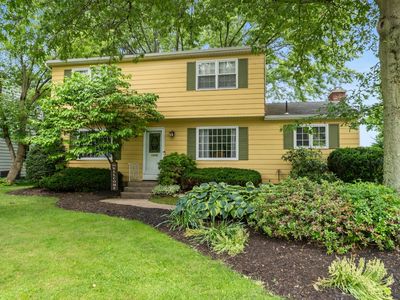 636 E Grandview Blvd