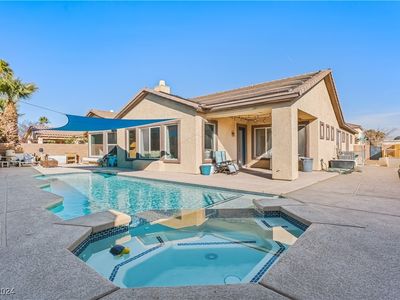 10701 La Crescenta Ct