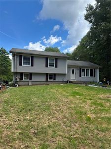 330 Maureen Cir