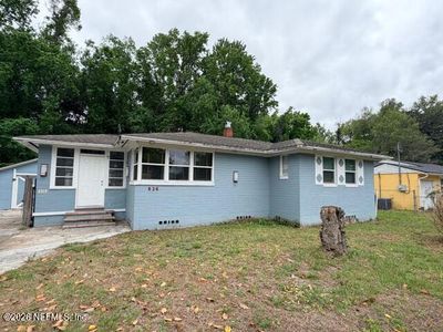 836 GATES Street