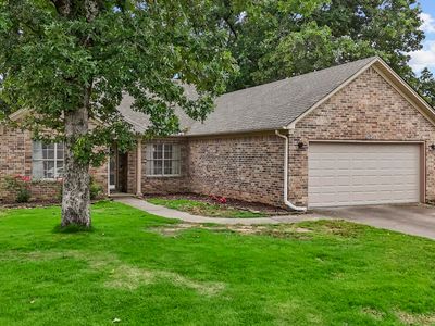 10757 Stoneridge Dr