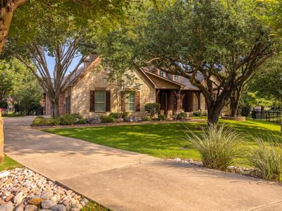 5804 Beechwood Ct