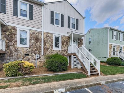 Property at 382 Oak Harbor Trl, Kennesaw, GA