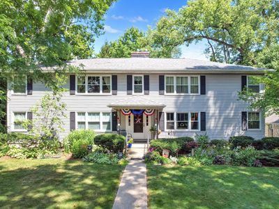 60 University St