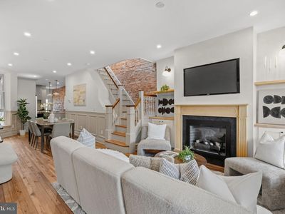 5131 Cedar Ave