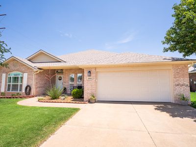 10601 Elkhart Ave