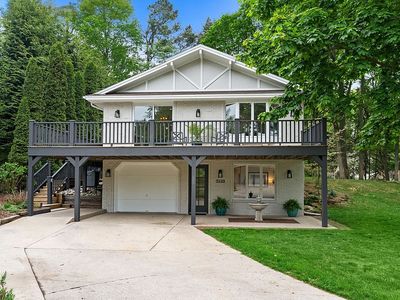 2440 Orchard Ave