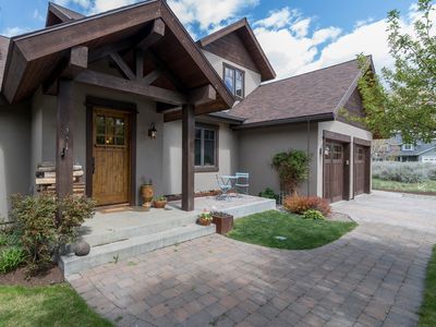 331 Primrose Ln