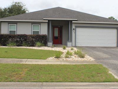 105 Amadeus Ave
