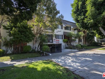 12756 Venice Blvd