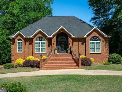 910 Piney Woods Dr