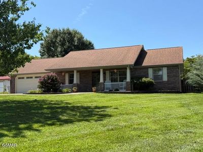 1740 Country Meadows Dr